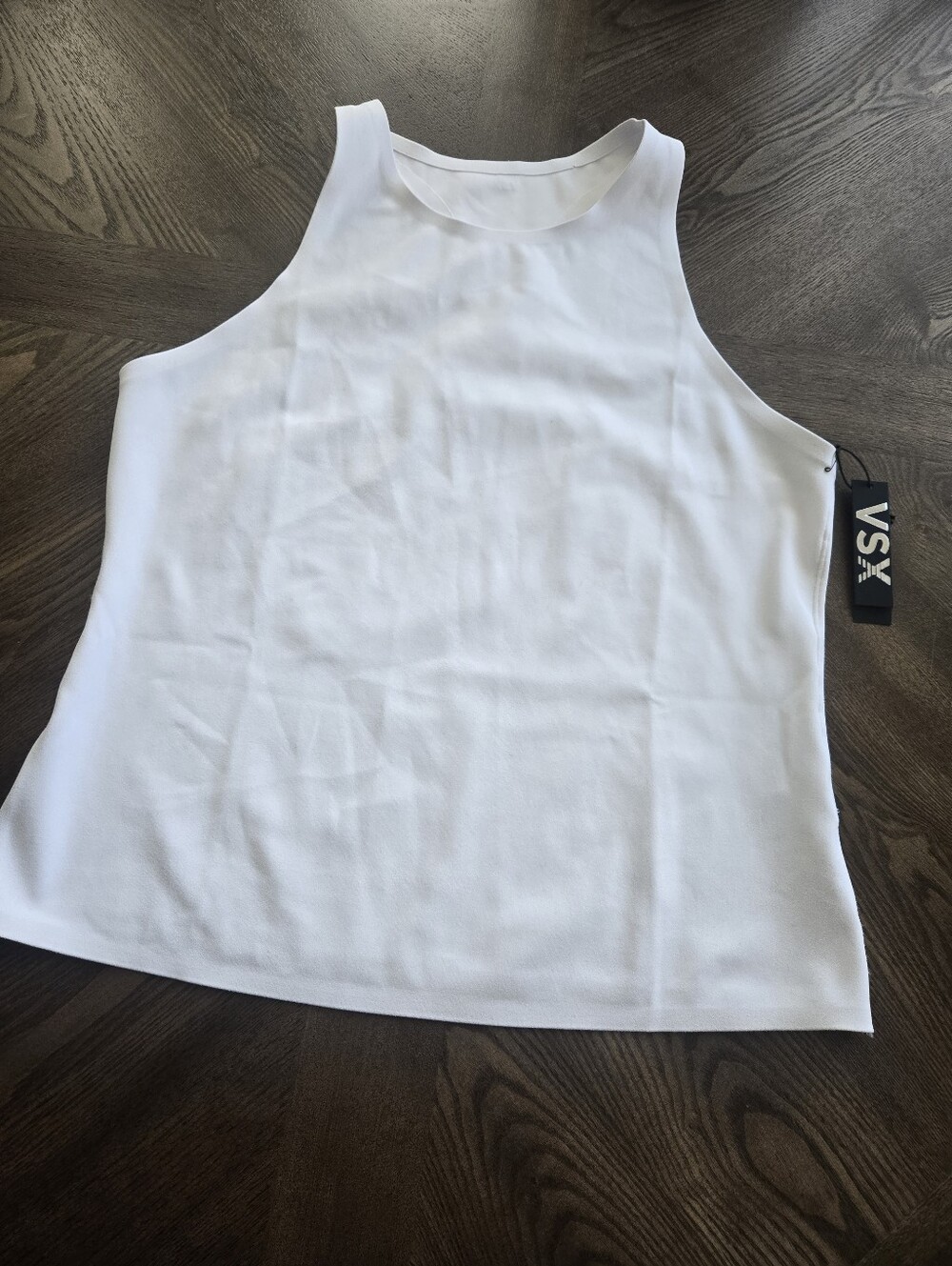 Victoria's Secret VSX NWT Incredible Coverage Tank Top in Vs White sz LARGE - Picture 7 of 7
